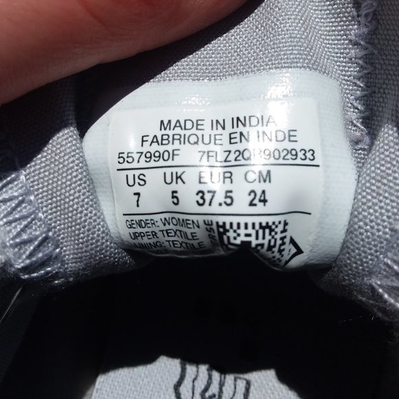 Converse grey velvet low top sneakers - Picture 3 of 8